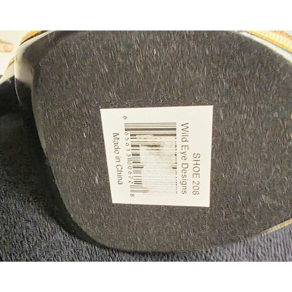 Wild Eye Designs High Heel Wine Bottle Holder/Caddy Gold Sequins w/Black Heel - Picture 4 of 5